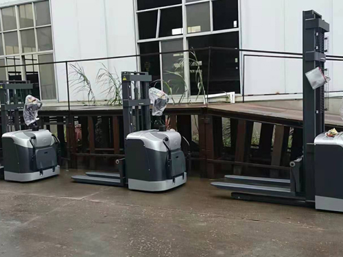 �ȴ��z�y(c��)�ĶѸ�܇